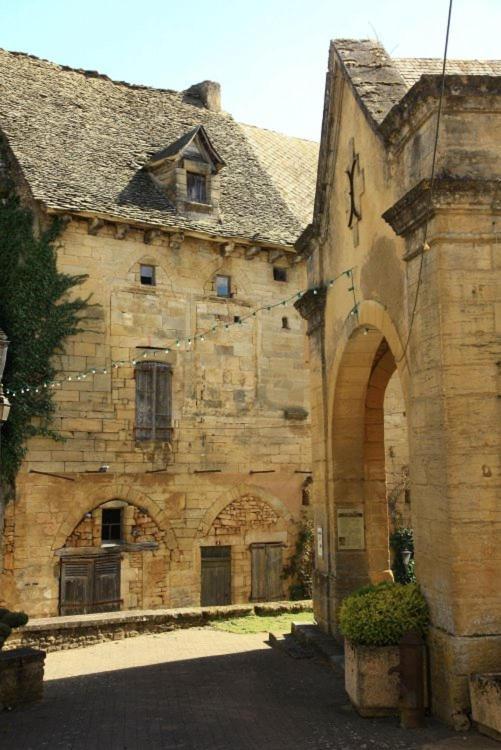 Petite Maison En Pierre Au Coeur Du Perigord Noir Salignac Eyvigues Eksteriør bilde