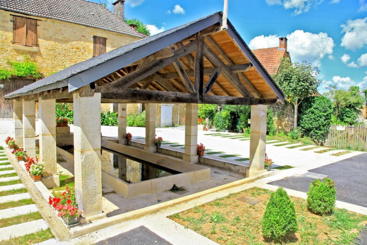 Petite Maison En Pierre Au Coeur Du Perigord Noir Salignac Eyvigues Eksteriør bilde