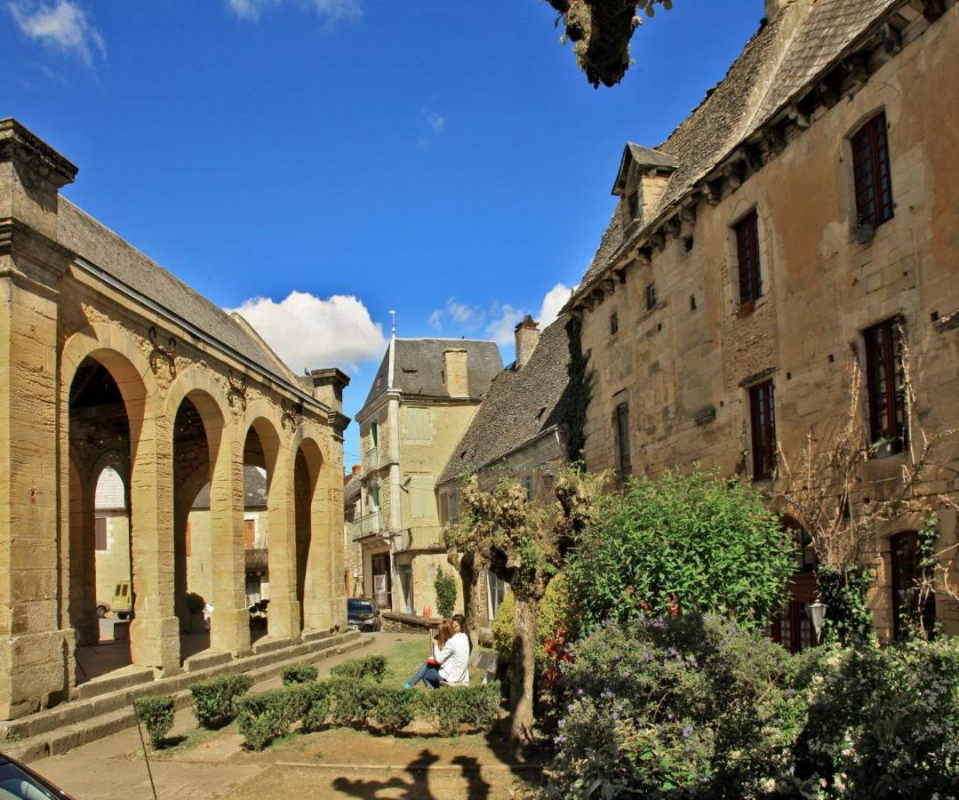 Petite Maison En Pierre Au Coeur Du Perigord Noir Salignac Eyvigues Eksteriør bilde