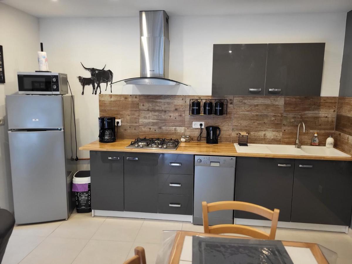 Petite Maison En Pierre Au Coeur Du Perigord Noir Salignac Eyvigues Eksteriør bilde